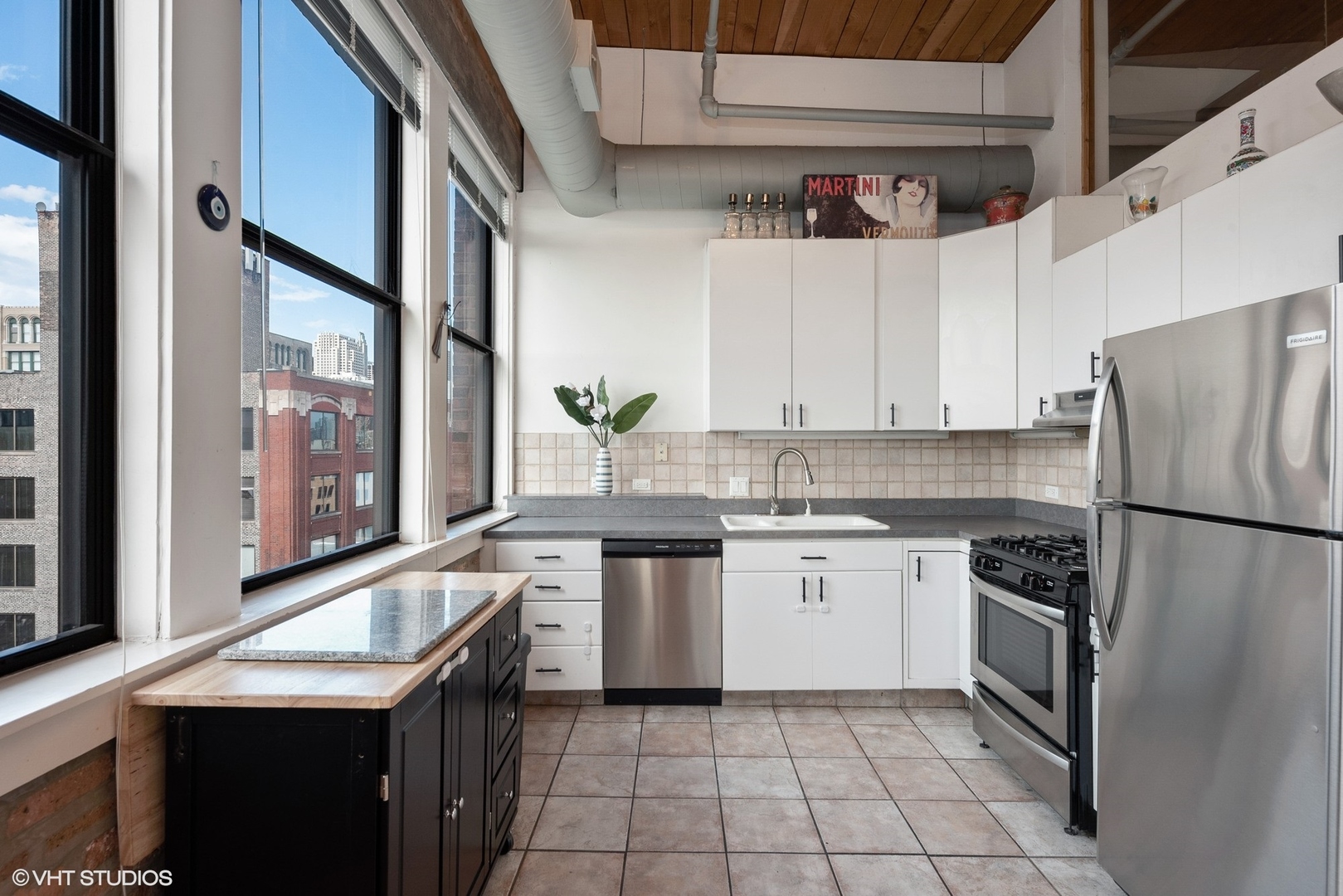 913 West Van Buren Street, Unit 7CD Chicago, IL 60607 - Photo 12 of 33