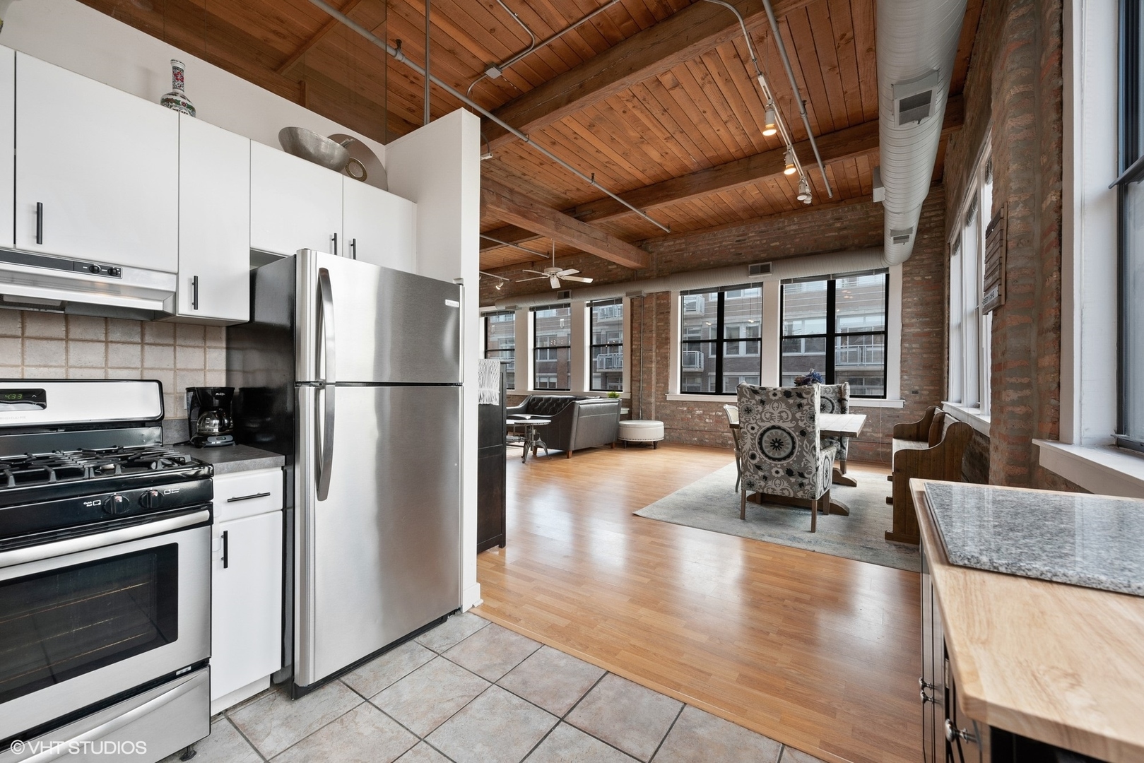 913 West Van Buren Street, Unit 7CD Chicago, IL 60607 - Photo 15 of 33