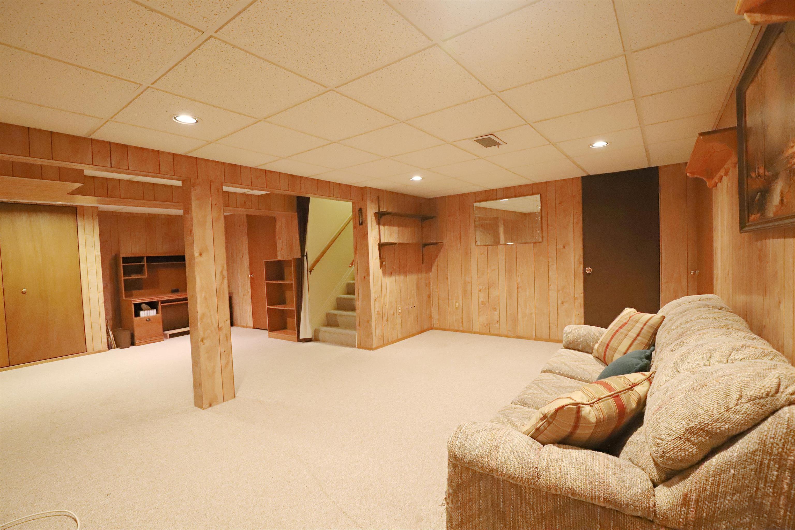 5492 River Ridge Drive Flushing, MI 48433 - Photo 28 of 39 50157094-9b5d26c6-b009-4d9b-85c4-8d9f037e9481.JPG