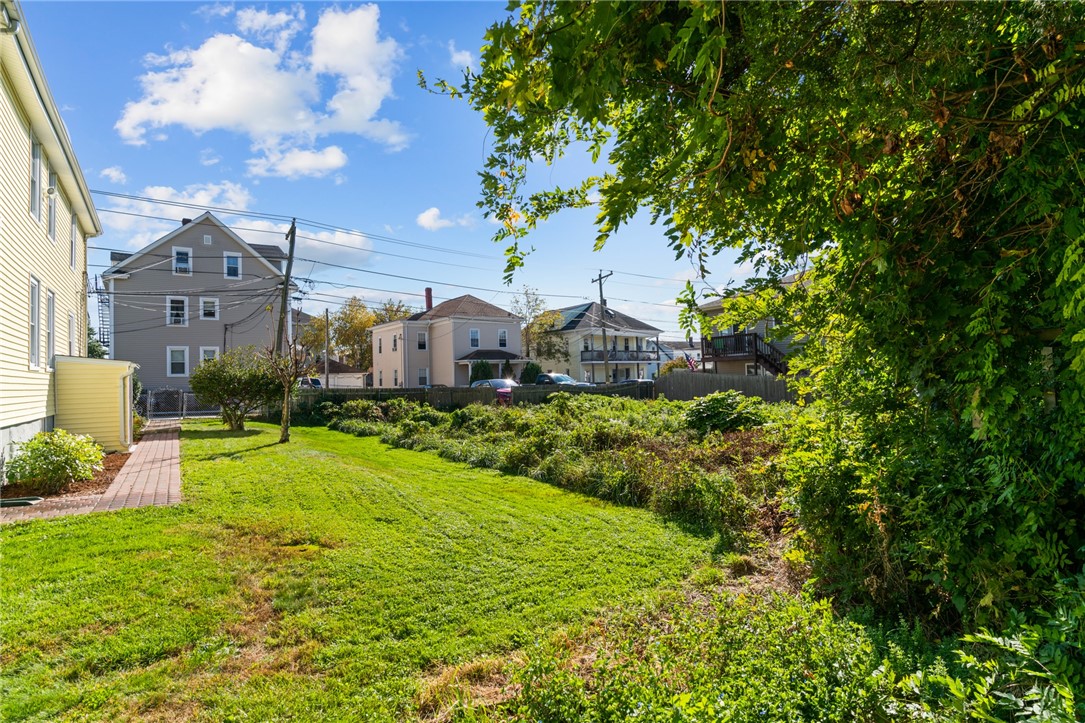 31 Roma Street Bristol, RI 02809 - Photo 36 of 39