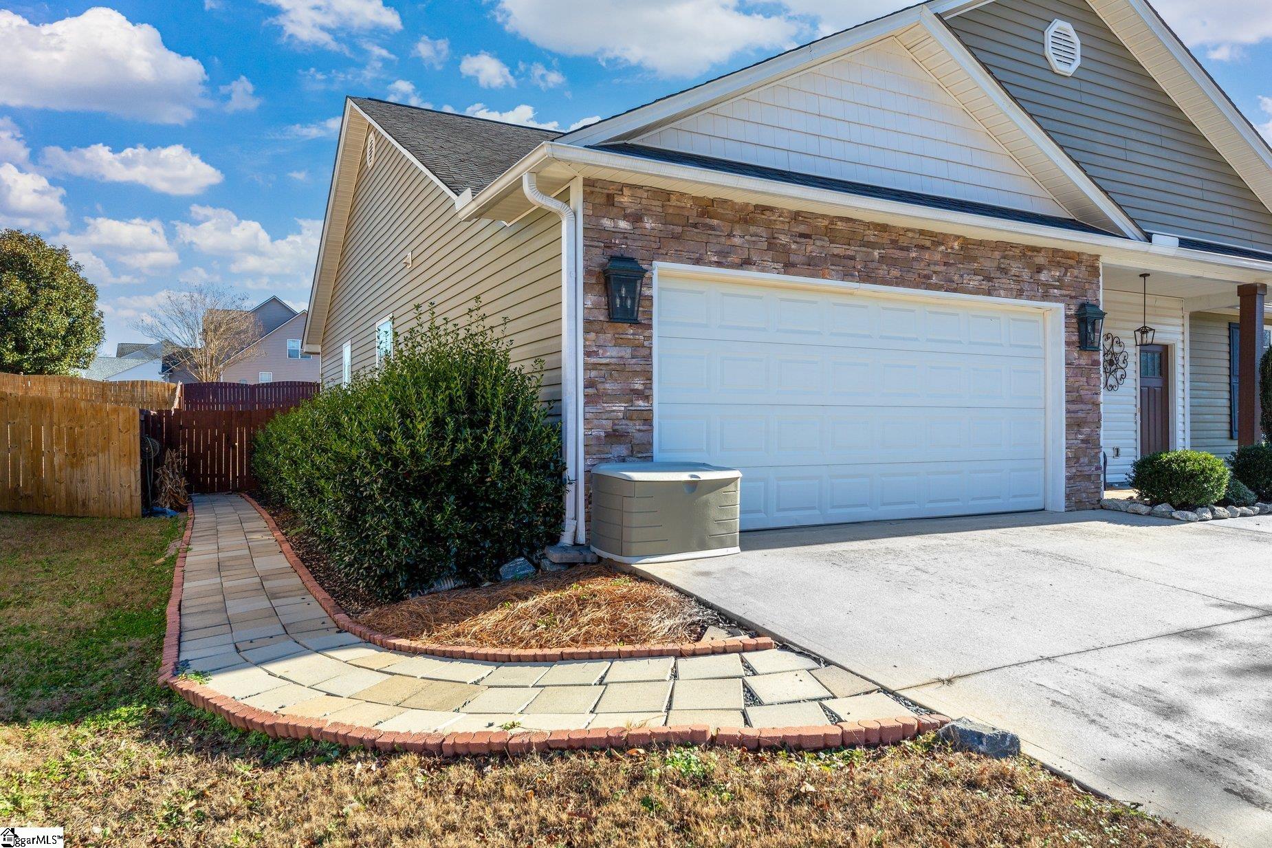 4 Greenbranch Way Simpsonville, SC 29680 - Photo 4 of 40