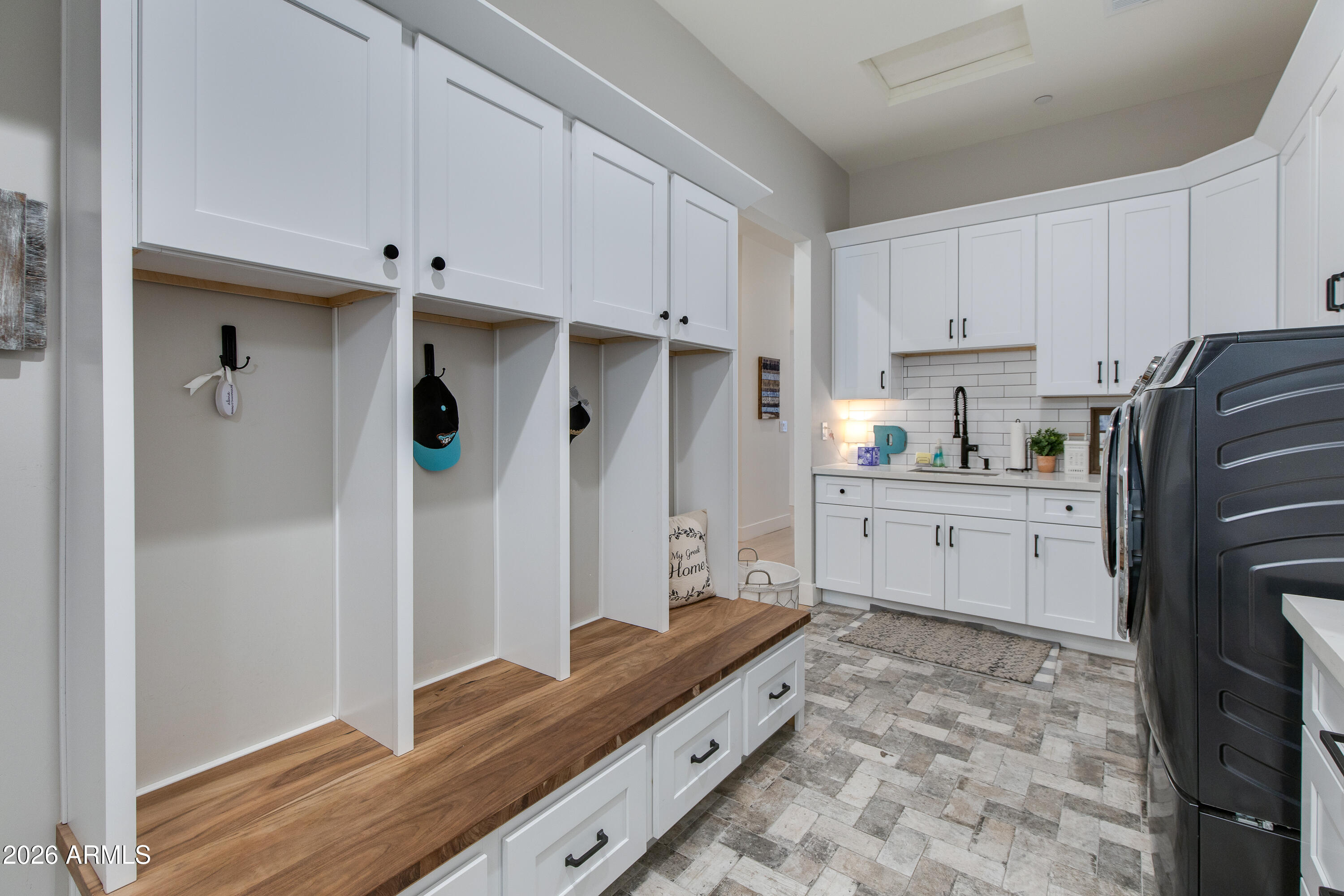 6850 North 2nd Street Phoenix, AZ 85012 - Photo 41 of 56 LAundry