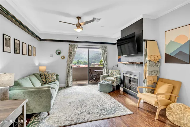 $360,000 | 354 East Holly Ridge Road, Unit STE 605, Gatlinburg, TN 37738