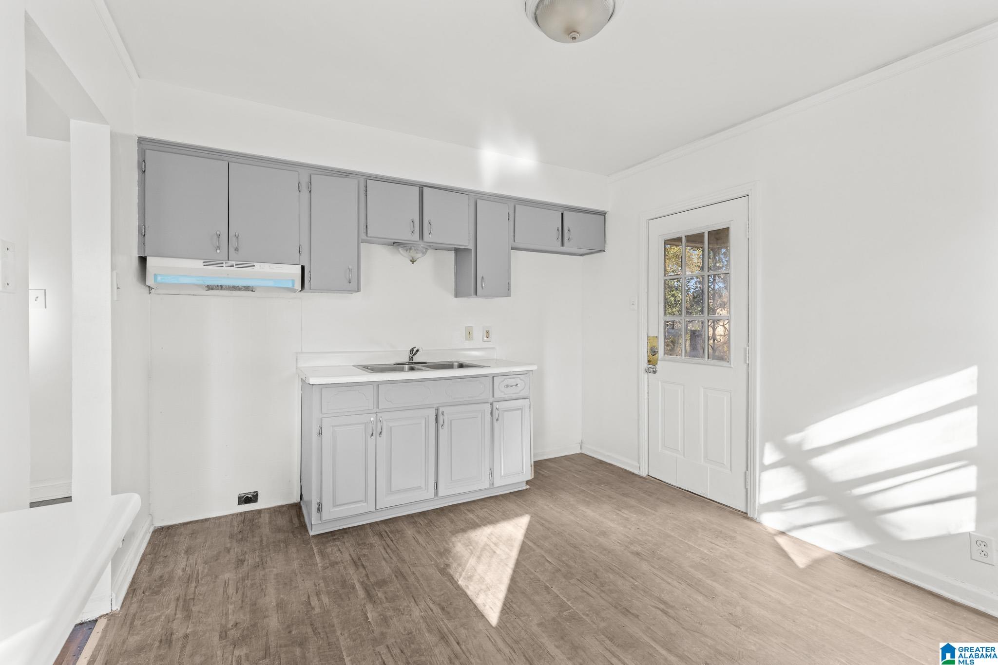 1213 Maple Street Birmingham, AL 35217 - Photo 7 of 9