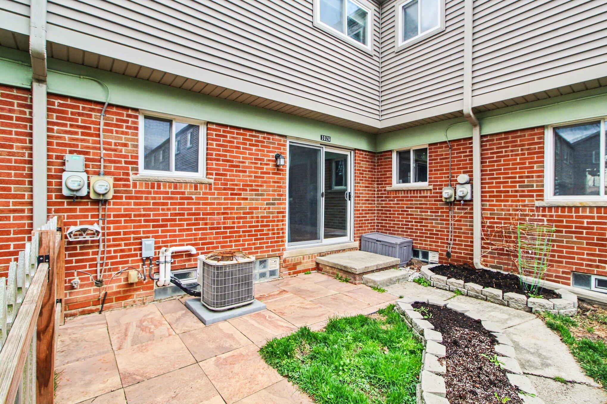 3026 Williamsburg Road Ann Arbor, MI 48108 - Photo 23 of 29 023_file_4482