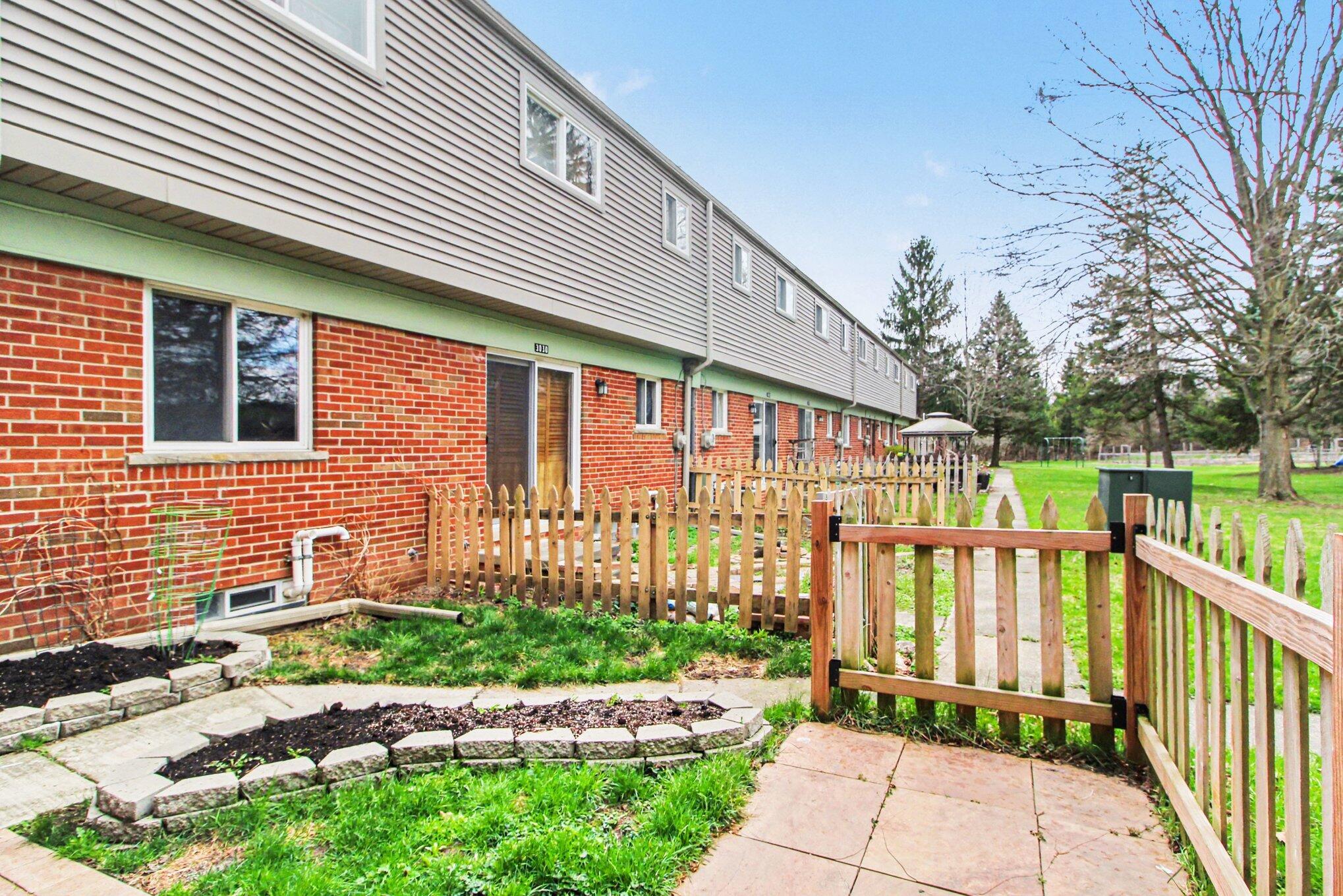 3026 Williamsburg Road Ann Arbor, MI 48108 - Photo 25 of 29 025_file_5577
