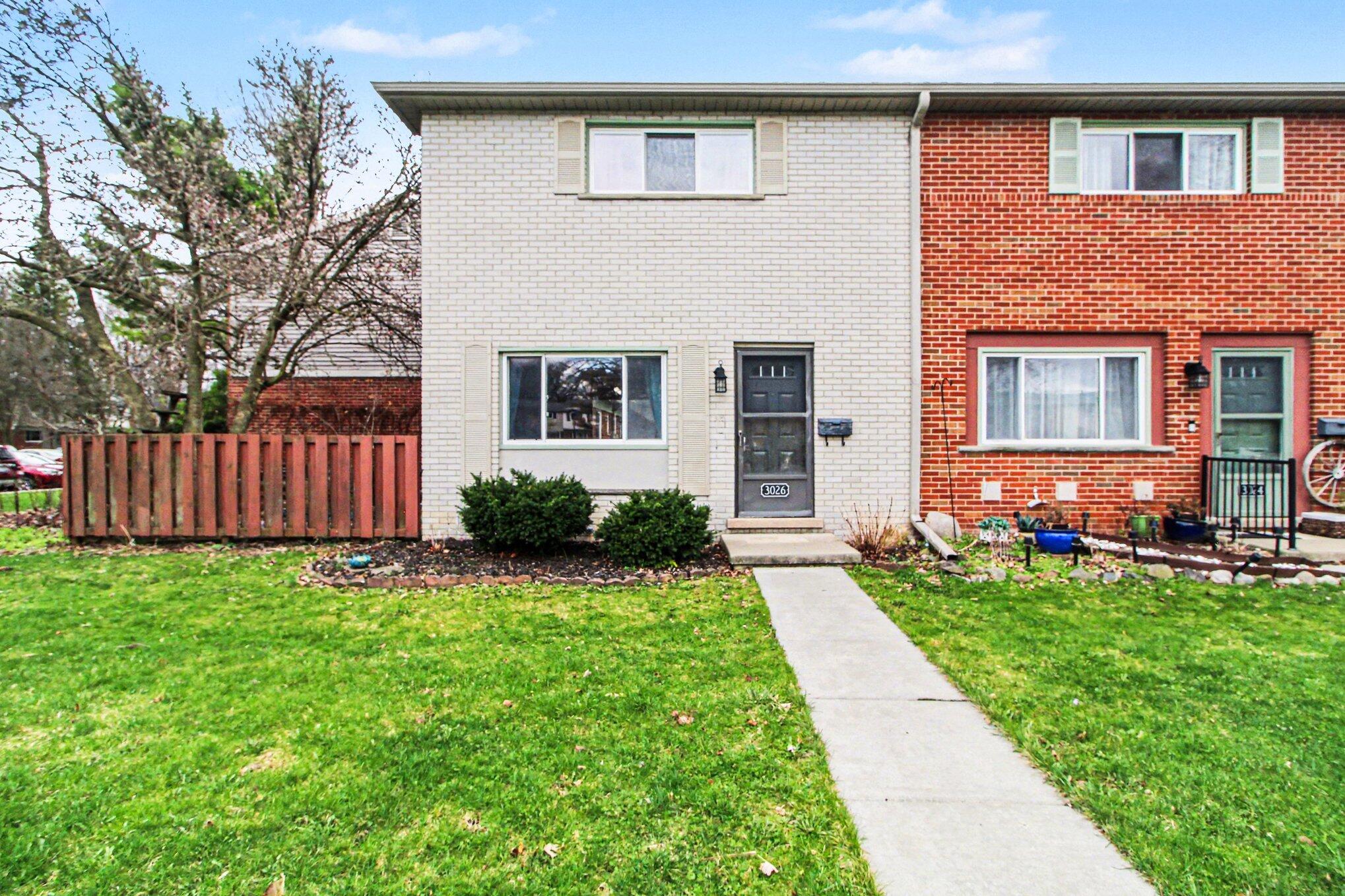 3026 Williamsburg Road Ann Arbor, MI 48108 - Photo 3 of 29 003_file_7187