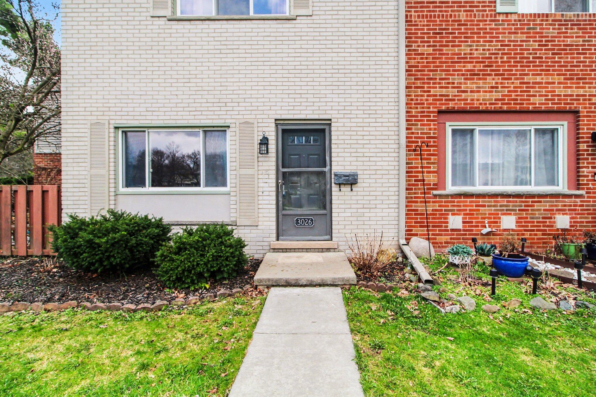 3026 Williamsburg Road Ann Arbor, MI 48108 - Photo 5 of 29 005_file_2006