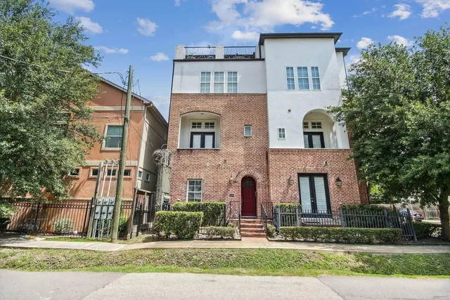front view of house with a yard