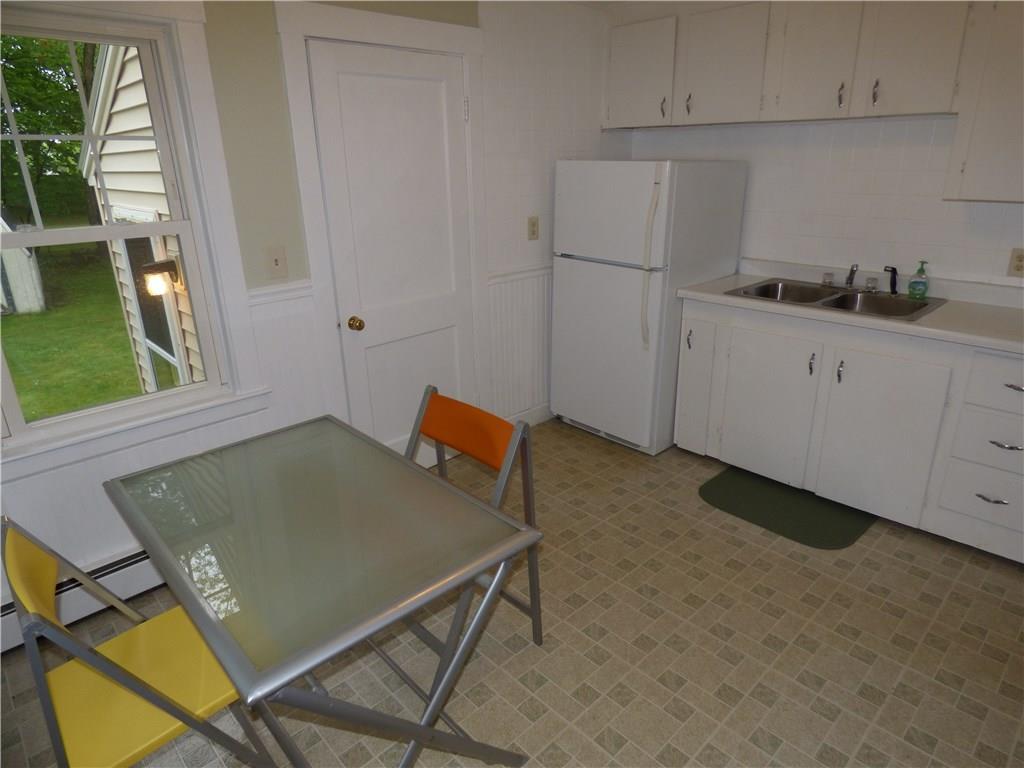 72 Surfsite Road South Portland, ME 04106 - Photo 9 of 15 Photo