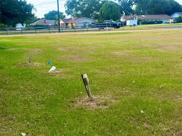 a view of an ocean from a yard