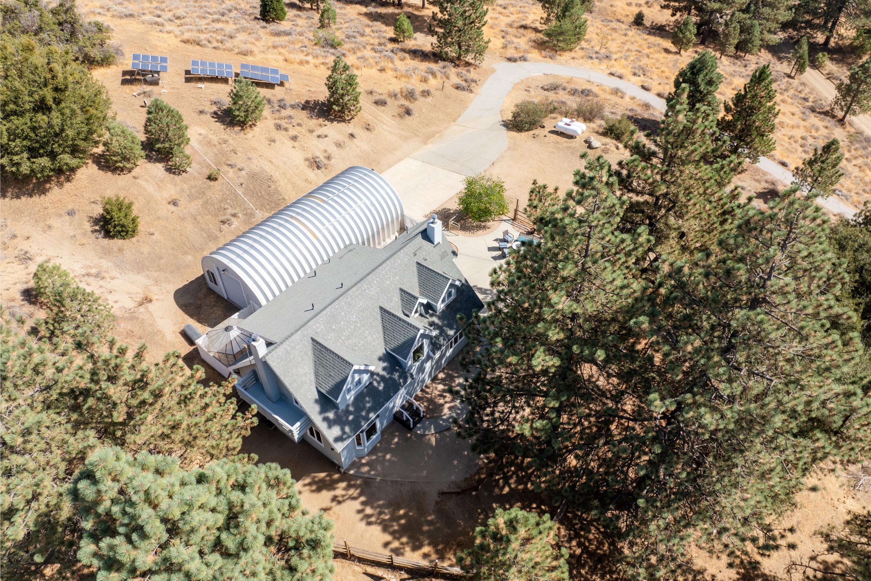 16930 Grindelwald Drive Tehachapi, CA 93561 - Photo 34 of 45 a view of roof deck