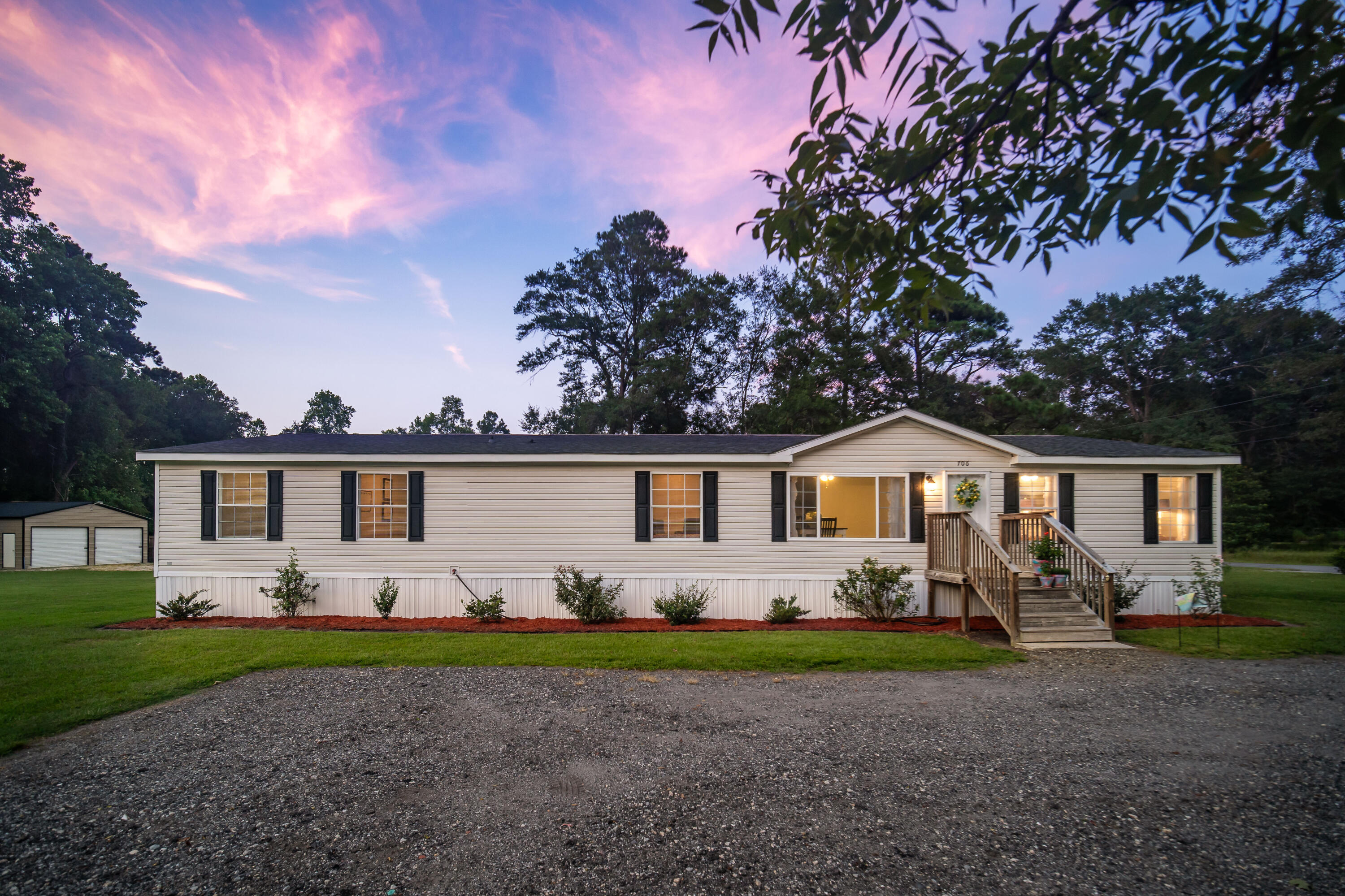 Twilight Photo (LQ No Watermark)-706 Gan