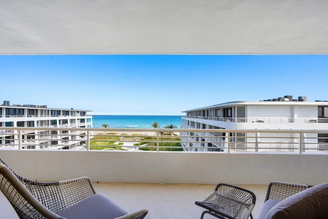 $3,195,000 | 2600 South Ocean Boulevard, Unit 503W, Palm Beach, FL 33480