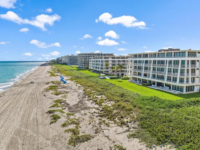 $3,195,000 | 2600 South Ocean Boulevard, Unit 503W, Palm Beach, FL 33480