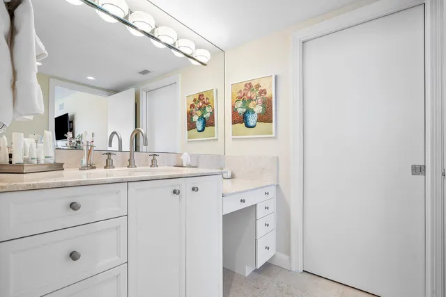 $3,195,000 | 2600 South Ocean Boulevard, Unit 503W, Palm Beach, FL 33480