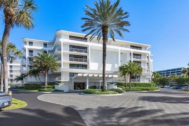 $3,195,000 | 2600 South Ocean Boulevard, Unit 503W, Palm Beach, FL 33480