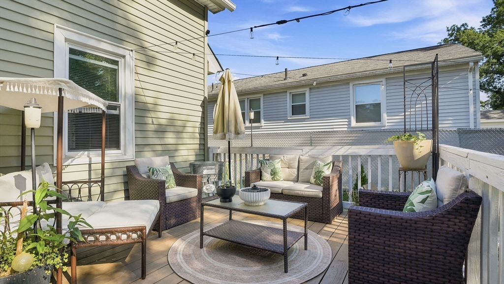 87 Lakevilla Avenue Springfield, MA 01109 - Photo 35 of 39