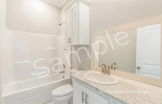 $279,999 | 3045 Southern Trace Dr Lake, Lake Charles, LA 70607