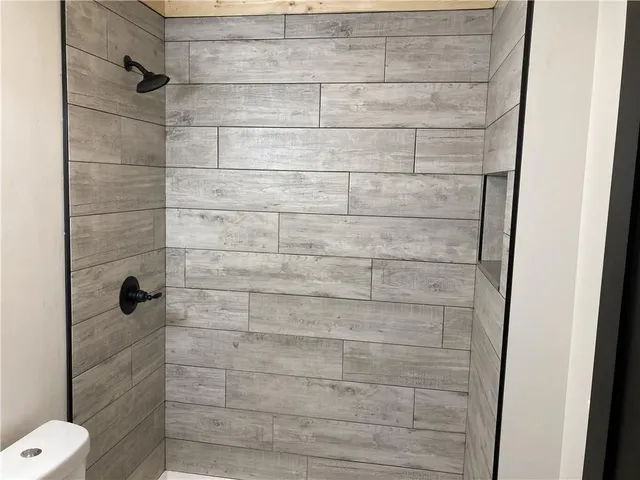 $1,800 | 106 Ridgewood Drive, Cleveland, GA 30528