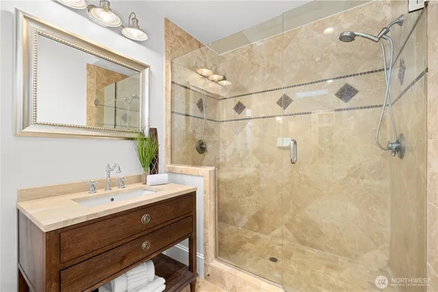 $4,000,000 | 5726 251st Court Northeast, Redmond, WA 98053