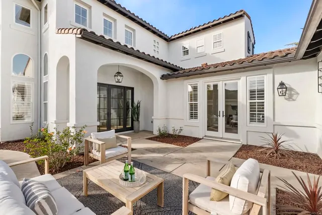 $3,995,000 | 468 Sandalwood Court, Encinitas, CA 92024