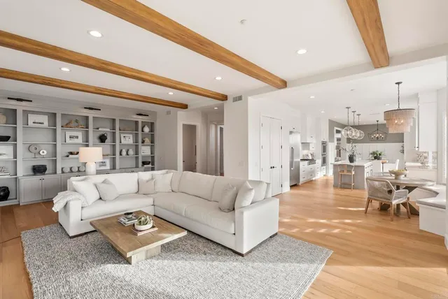 $3,995,000 | 468 Sandalwood Court, Encinitas, CA 92024