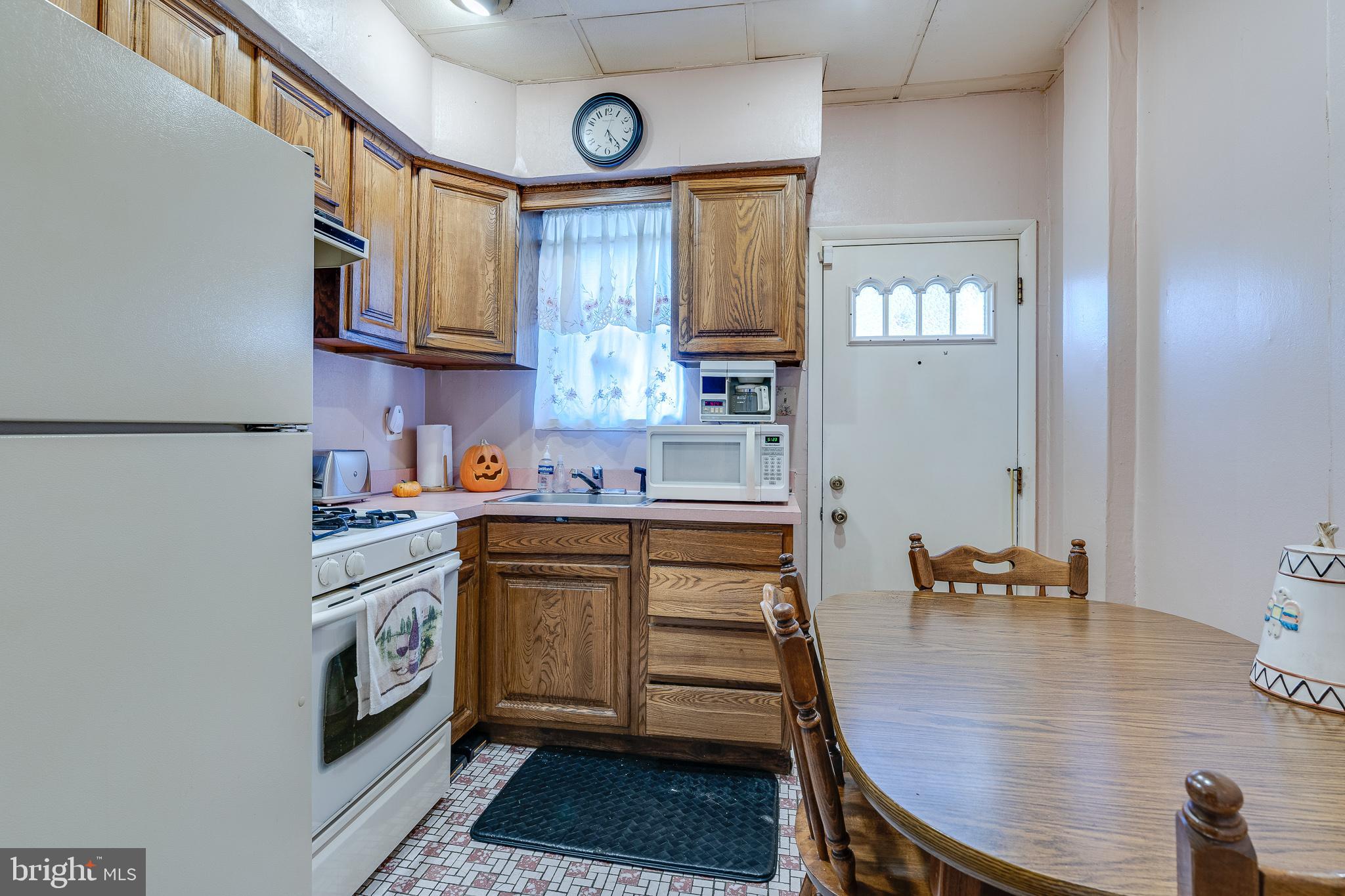 147 East Allen Street Philadelphia, PA 19125 - Photo 5 of 15