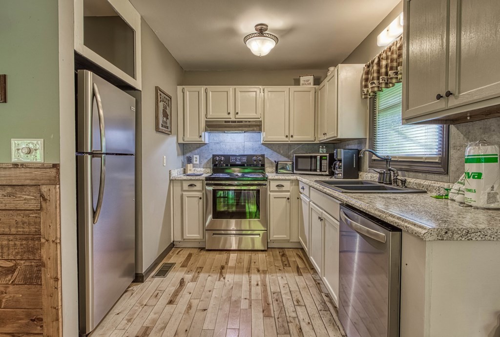 3049 North Clear Fork Road Sevierville, TN 37862 - Photo 18 of 29 Gallery Image 18