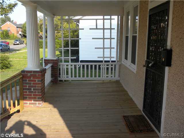 629 West Graham Road Richmond, VA 23222 - Photo 2 of 10 Porch