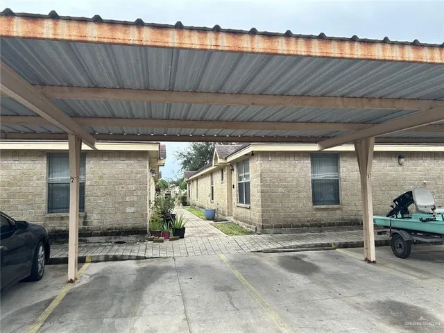 $875 | 3802 South Radisson Avenue, Unit 2, Pharr, TX 78577