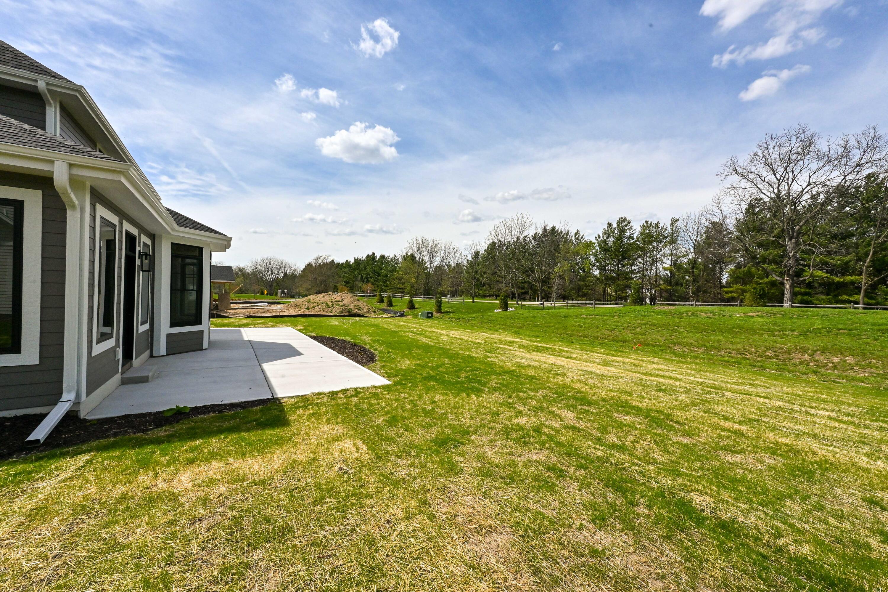 254 River Oaks Circle Delafield, WI 53018 - Photo 39 of 47 DZ254-40