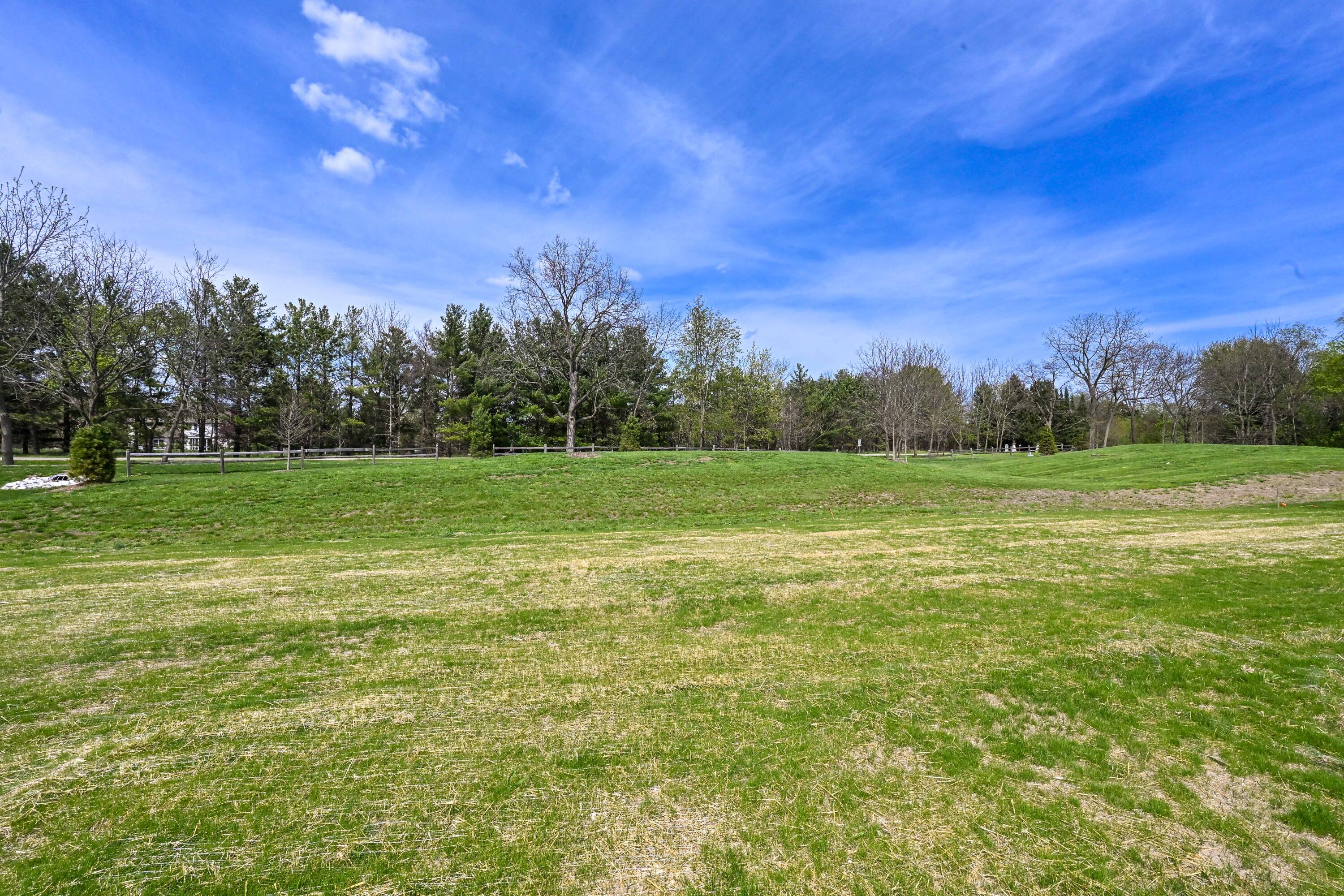 254 River Oaks Circle Delafield, WI 53018 - Photo 41 of 47 DZ254-42