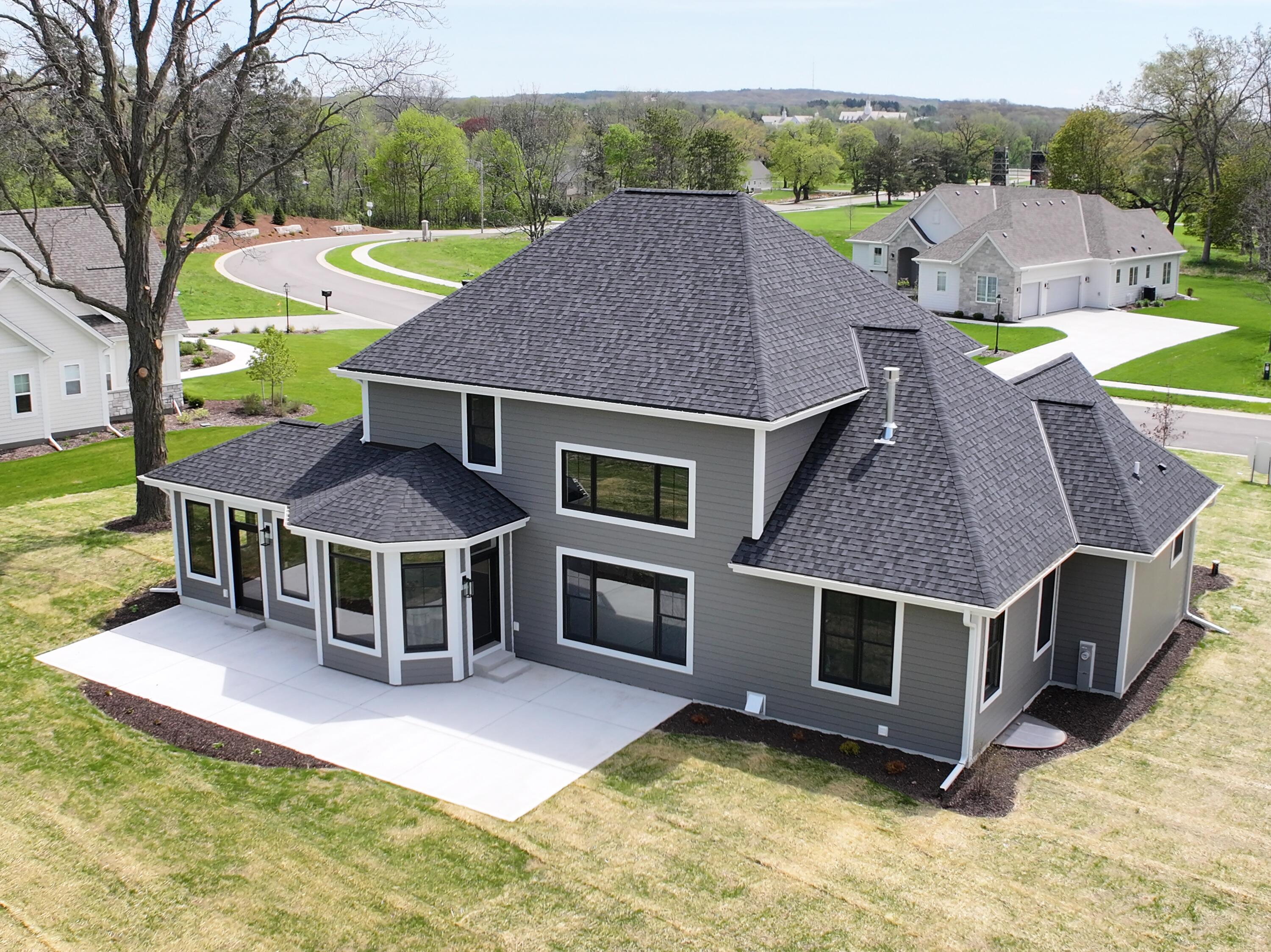 254 River Oaks Circle Delafield, WI 53018 - Photo 45 of 47 DJI_20260504101844_0041_D