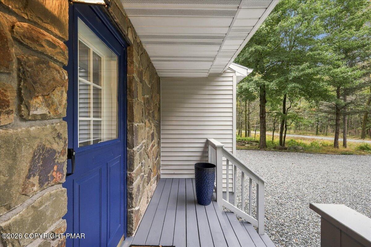 1018 Valley Road Newfoundland, PA 18445 - Photo 6 of 61 06-Photo-5