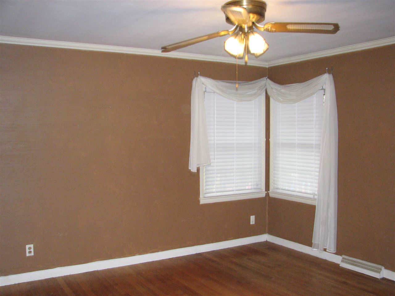 1621 Country Club Road Mount Vernon, IN 47620 - Photo 18 of 36 Gallery Image 18