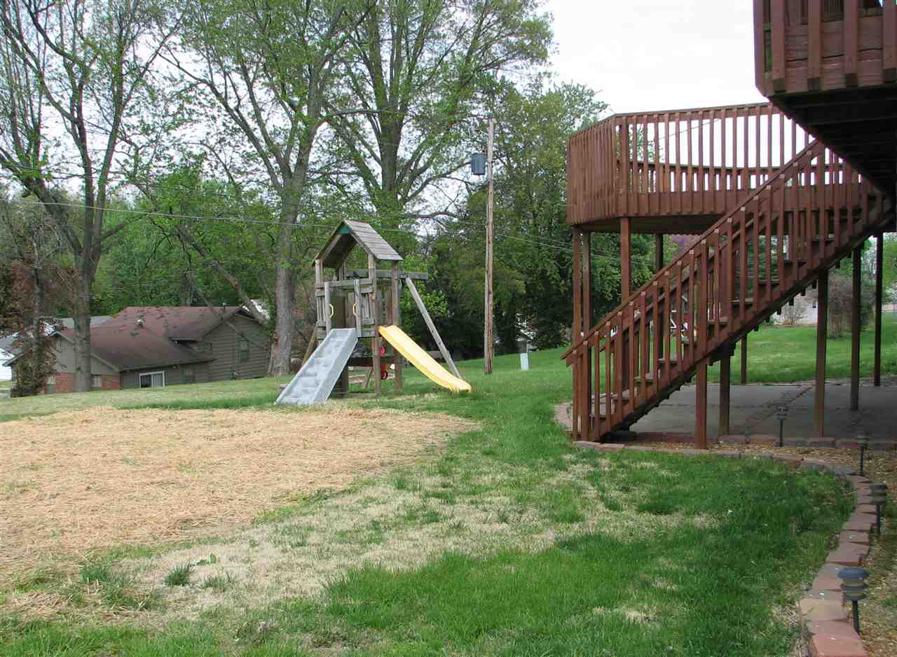 1621 Country Club Road Mount Vernon, IN 47620 - Photo 35 of 36 Gallery Image 35
