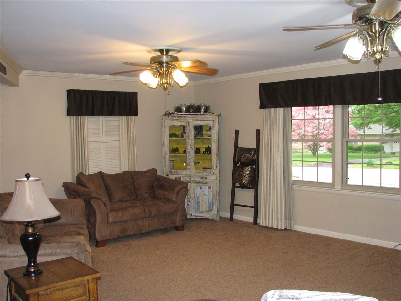 1621 Country Club Road Mount Vernon, IN 47620 - Photo 6 of 36 Gallery Image 6