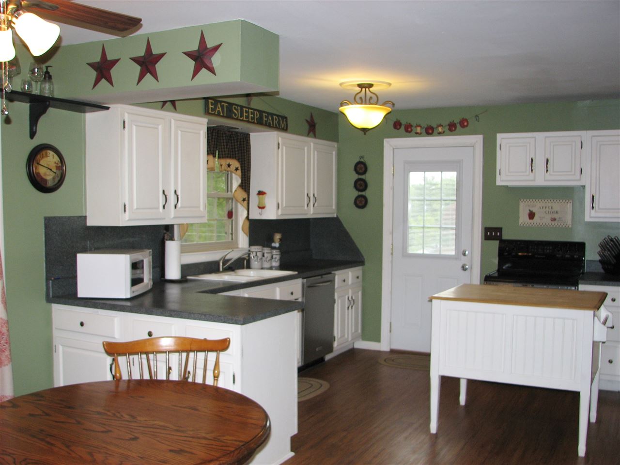 1621 Country Club Road Mount Vernon, IN 47620 - Photo 9 of 36 Gallery Image 9