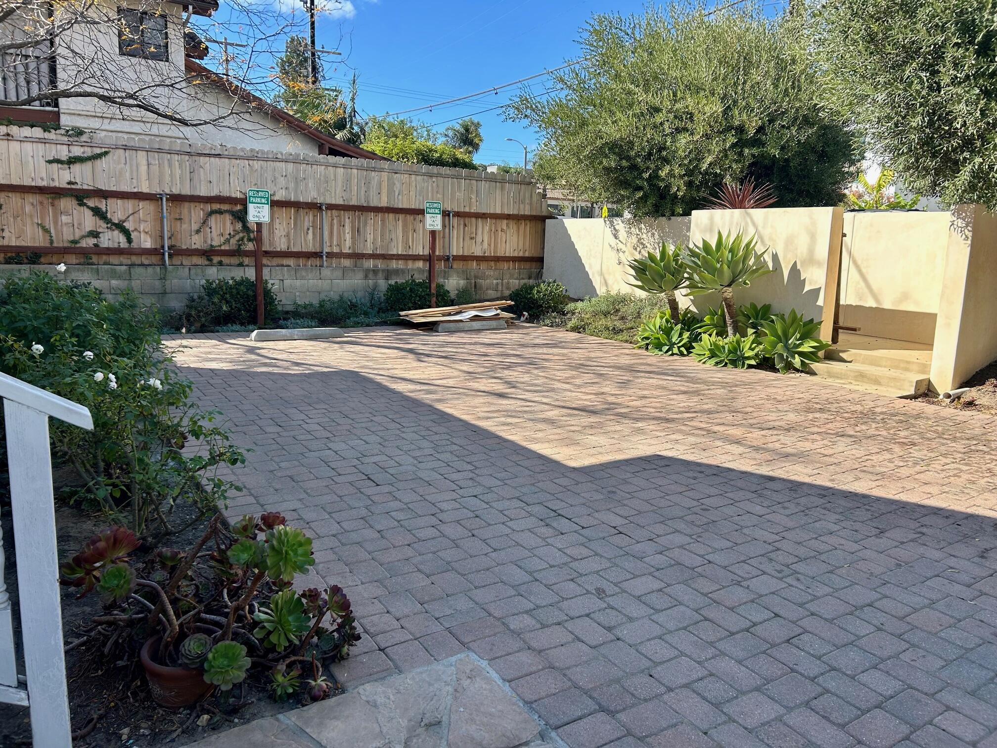 810 East Canon Perdido Street, Unit A Santa Barbara, CA 93103 - Photo 12 of 12