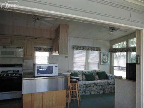 382 Goodall Road Durand, MI 48429 - Photo 7 of 14 20413065-6.JPG