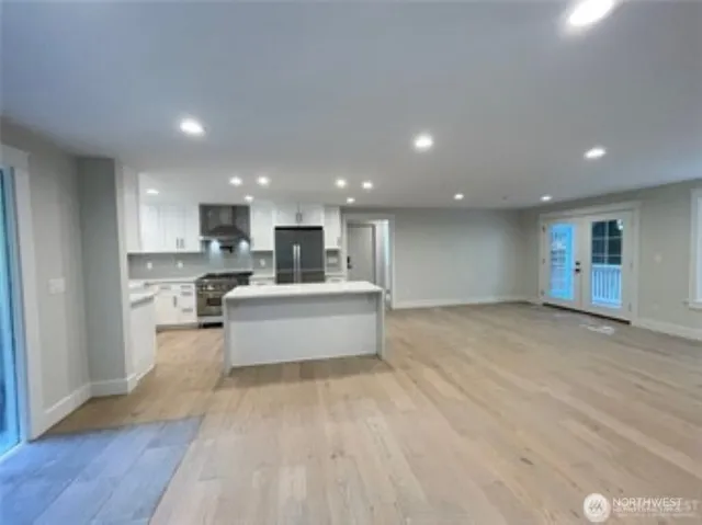 $5,300 | 4533 87th Avenue Southeast, Mercer Island, WA 98040