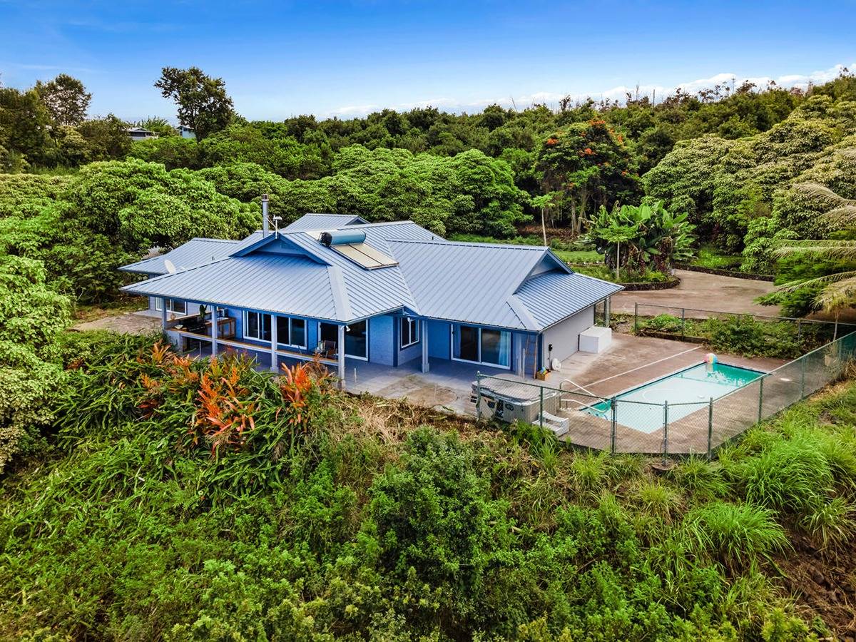89-857 Hawaiʻi Belt Road Captain Cook, HI 96704 - Photo 2 of 30 an aerial view of a house