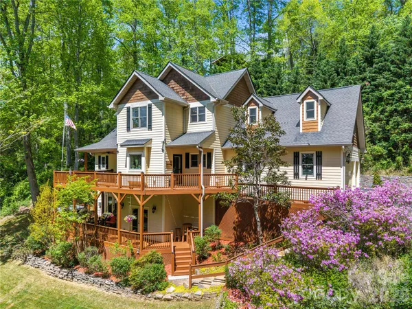 $1,150,000 | 128 Churchill Downs Drive, Fairview, NC 28730