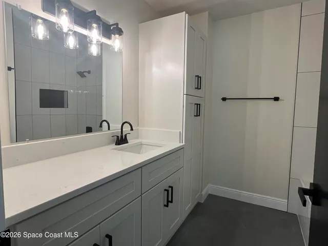 $2,400 | 1171 Riviera Drive Northeast, Palm Bay, FL 32905