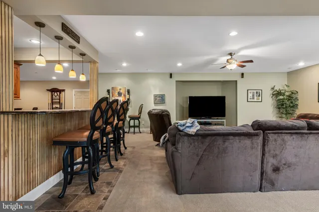 $3,125,000 | 501 Elbow Lane, Landenberg, PA 19350