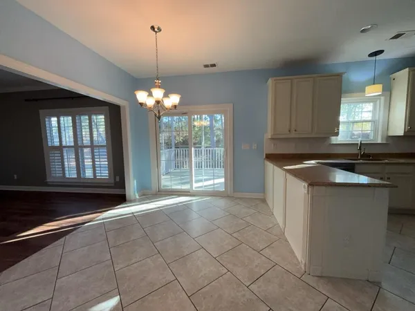 $2,895 | 1009 Blockade Runner Parkway, Summerville, SC 29485