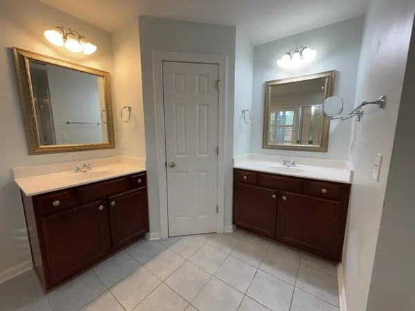 $2,895 | 1009 Blockade Runner Parkway, Summerville, SC 29485