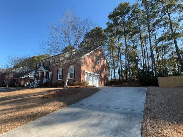 $2,895 | 1009 Blockade Runner Parkway, Summerville, SC 29485