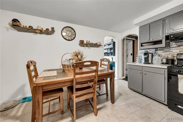 $1,500,000 | 3958 Southwestern Boulevard, Orchard Park, NY 14127